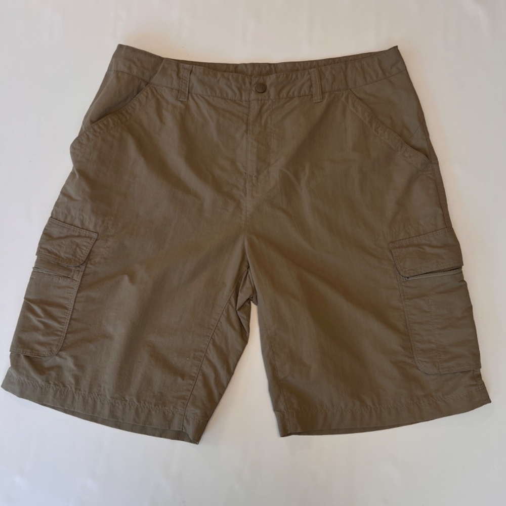REI Cargo Shorts Women's Sz 12 Green Nylon Pockets  Lightweight Adjustable Waist